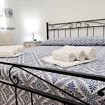 Apartman La Ginestra - Affitti Brevi Italia Tertenìa